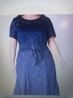 Plus-Size Lace Belted Midi Dress in Navy